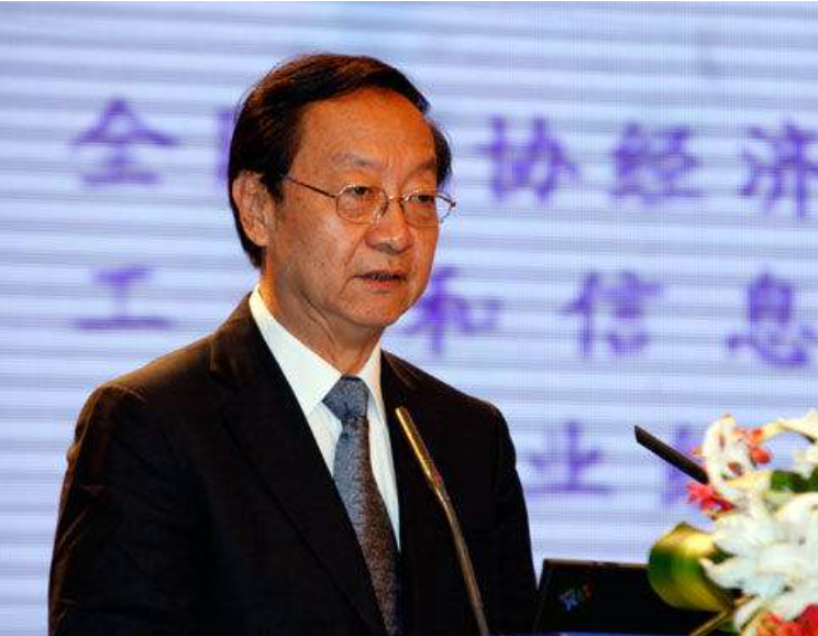 9月20日，原工信部部长李毅中：为什么中国工业不能被边缘化、空心化
