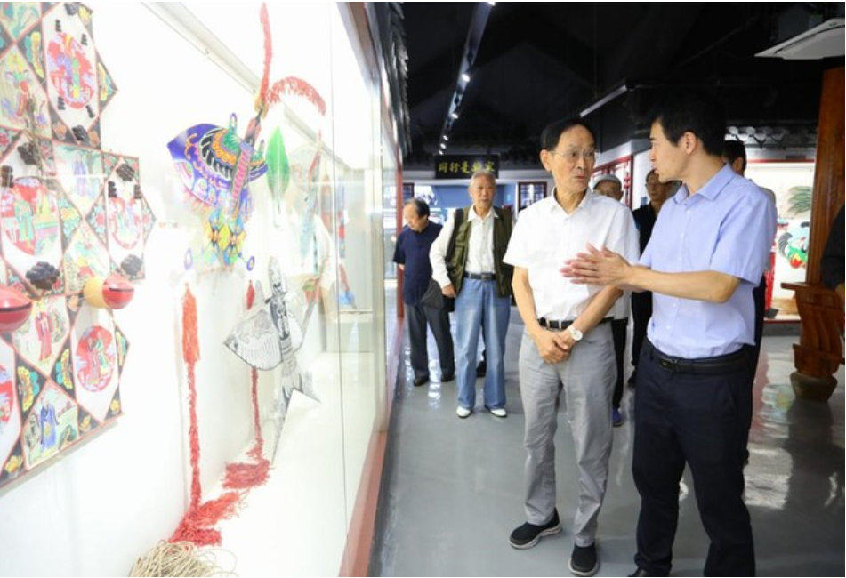 9月9日，潘震宙出席“南鹞北鸢万流同源——庆祝建党百年暨迎国庆风筝艺术展”
